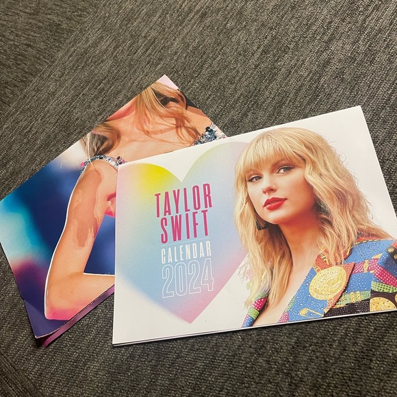 Taylor Swift | Accessories | Taylor Swift Poster And 224 Calendar ...